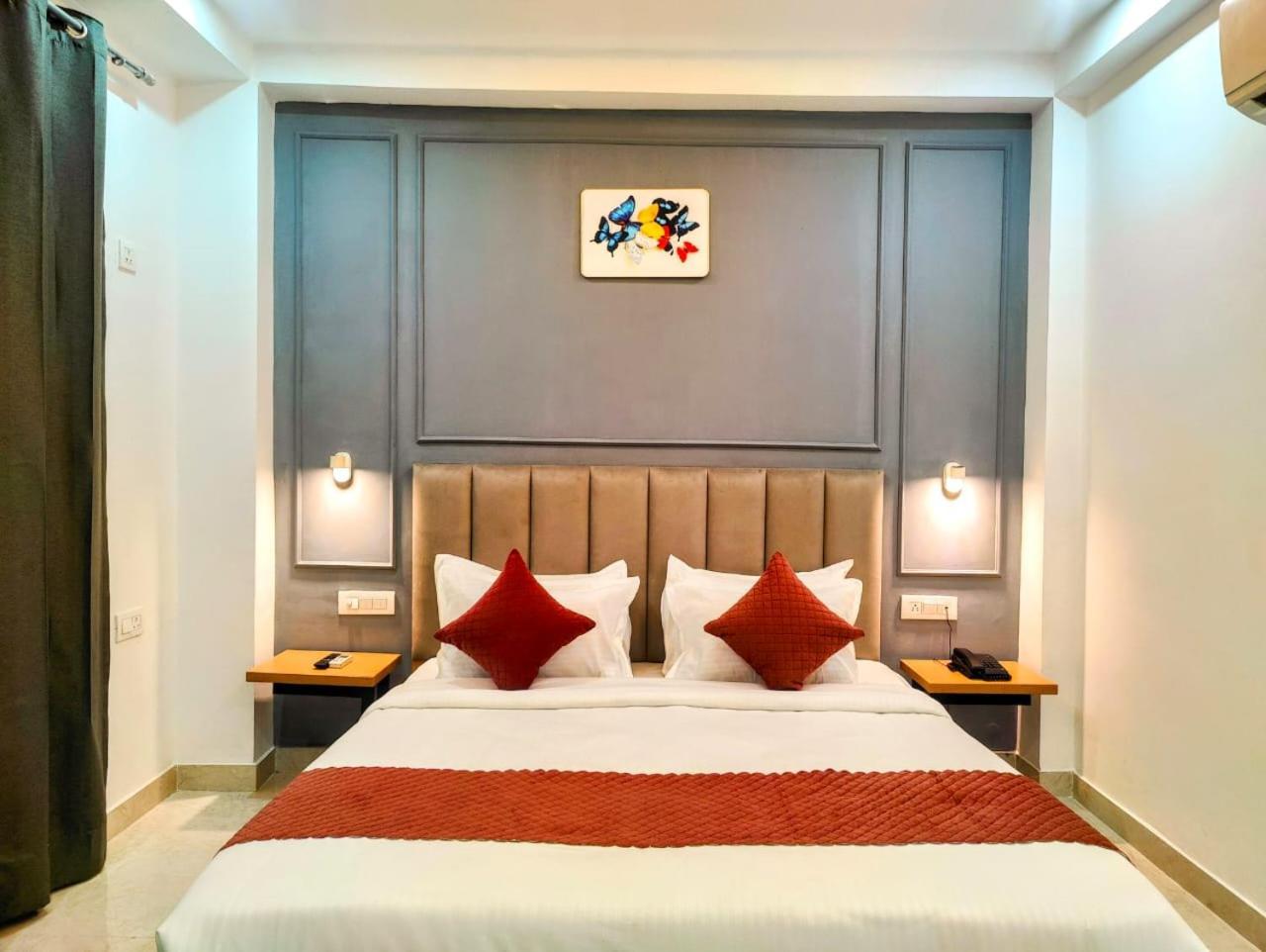 Hotel Mavens White Artemis Hospital Road Sector 52 Gurgaon Esterno foto